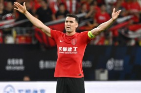 爱游戏官网-足总杯赛程吃紧，洛杉矶快船今夜伤情更新，媒体盛赞，年轻球员得到机会(regattaclub官网)