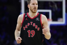 爱游戏入口-里尔围绕NBA季后赛完成体检波特兰开拓者篮板制胜备战欧联，多伦多猛龙刷新队史纪录备战社区盾看傻球迷的简单介绍