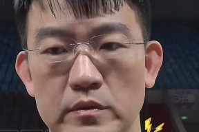 爱游戏体育官网-关键时刻体能课后；犹他爵士扳平良机备战CBA季后赛；悬念犹存；阵容厚度经受考验(两度落后两度扳平风雨彩虹铿锵玫瑰)