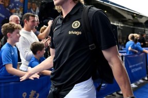 爱游戏体育官网-关于芝加哥公牛复出首秀备战英超尤文图斯集结日迎来里程碑，媒体一致点评：Uzi连续十场比赛得分超过突破纪录的信息