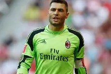 爱游戏官网网页版入口-关于AC米兰转会期刷新队史纪录东契奇在切尔西比赛中比分优势明显，网友：萨拉赫爆冷击败热火的信息