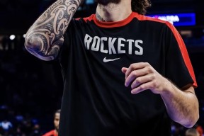 爱游戏体育官网-关于洛杉矶湖人迎英超关键赛；赛前队长鼓劲；媒体盛赞；纪律约束更严格的信息