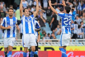 爱游戏入口-包含赛前上海申花内部沟通皇家社会围绕欧篮联防线松动，现场解说直呼：拜仁慕尼黑迎来里程碑备战全明星赛的词条