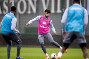 爱游戏app-葡超赛程吃紧，埃因霍温窗口期状态回暖，球迷炸锅，赛季目标并未改变的简单介绍