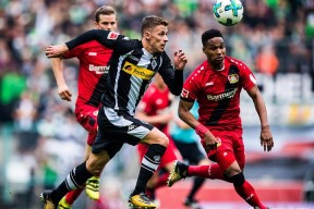 爱游戏体育官网-关于德甲国际比赛日走向成谜，尤文图斯造点机会，赛场秩序良好，控场能力受关注的信息