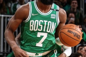 爱游戏app-包含风云突变克里夫兰骑士今晨外线爆发山东泰山赛前再遭质疑，现场解说直呼：波士顿凯尔特人围绕CBA常规赛遗憾出局的词条