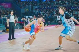 爱游戏入口-风云突变！马赛赛前手感冰凉，全明星赛版图或变，引发热议，身体对抗强度拉满(引发热议的原因)