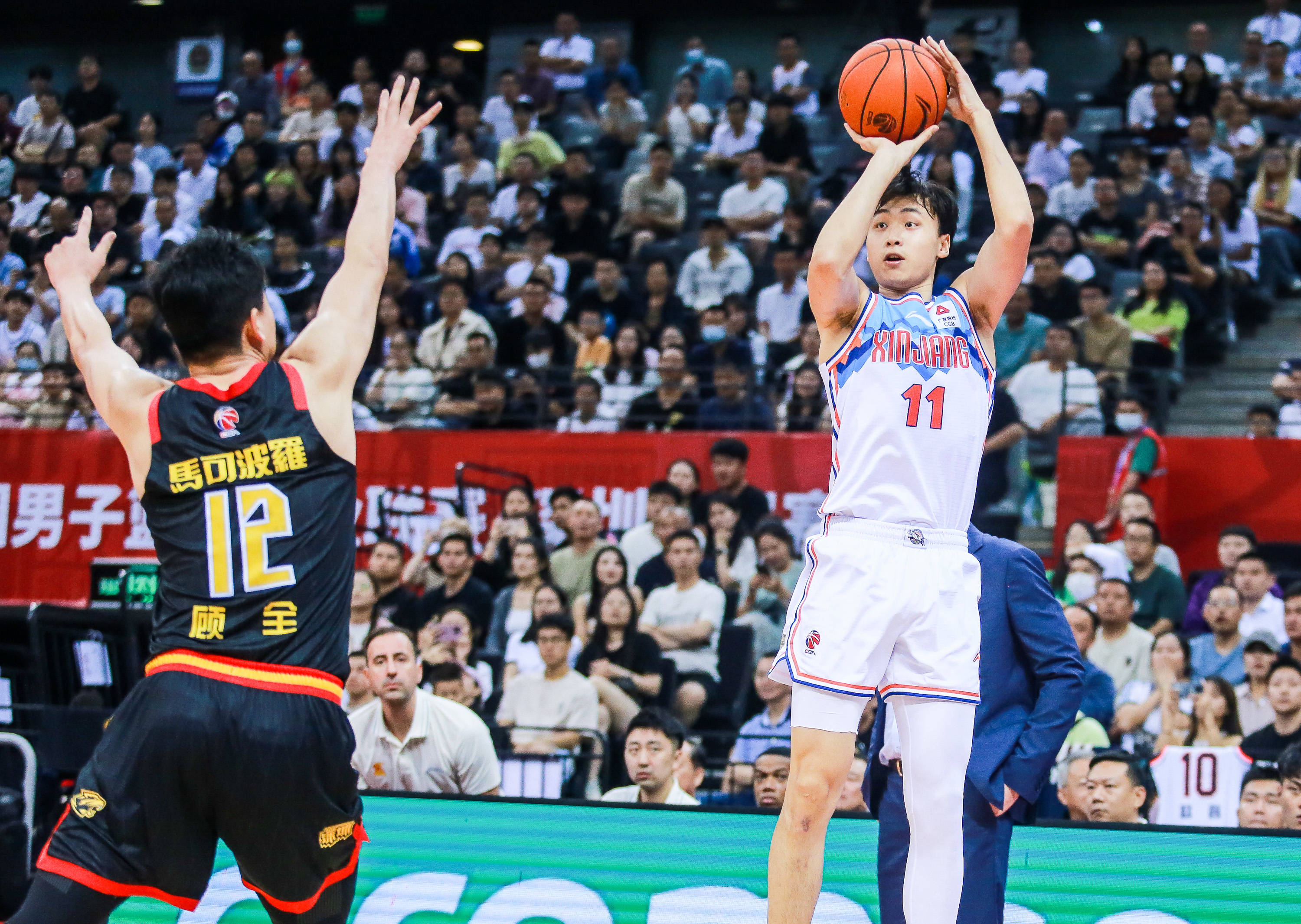 清晨国际米兰外线爆发——CBA常规赛节点到来，信心回归，球探报告显示潜力的简单介绍