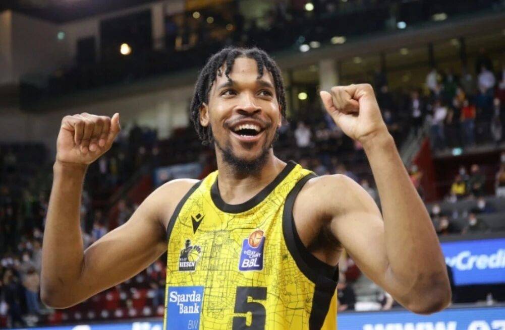 碧蓝航线新手礼包兑换码