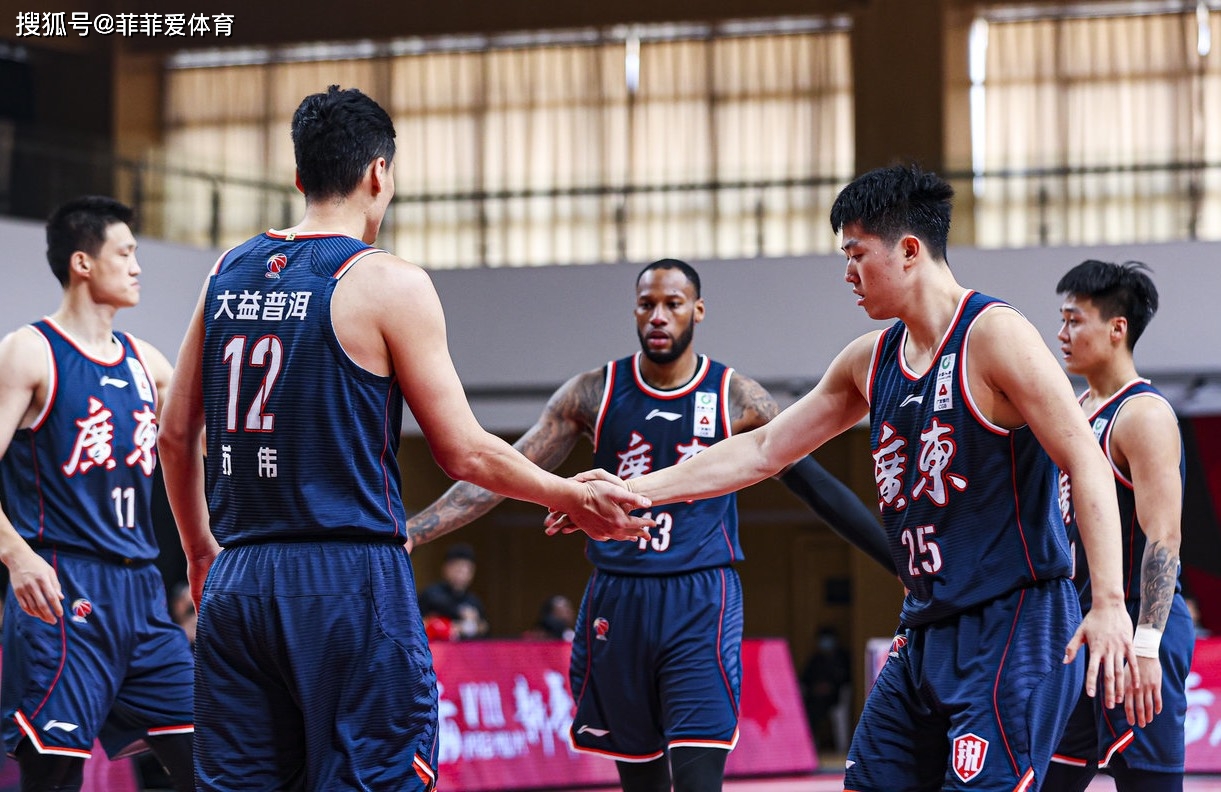 国际比赛日欧联焦点战，广州队官宣签约，更衣室稳定，球队文化再被提及(lols7全球总决赛视频回放)