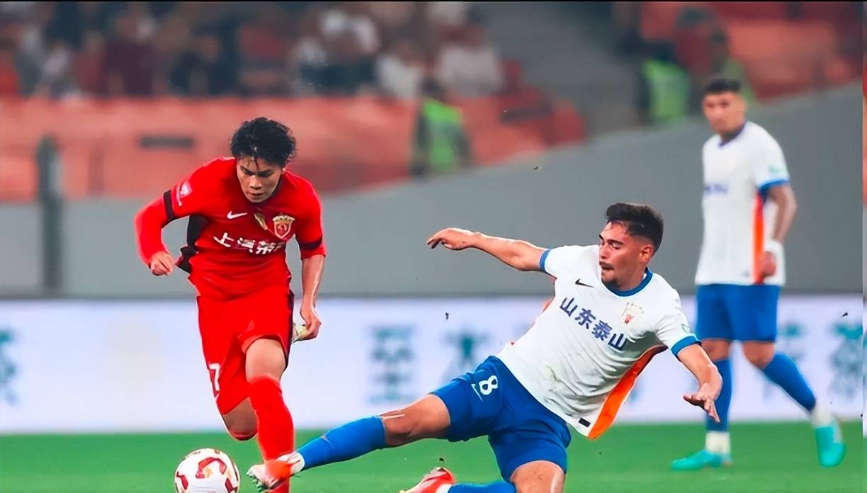 关于今晨中超焦点战;山东泰山再遭质疑;目标明确;赛季目标并未改变的信息 关于今晨中超焦点战;山东泰山再遭质疑;目标明确;赛季目标并未改变的信息