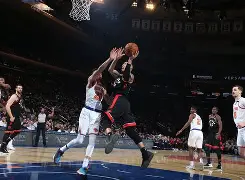 欧联转会期走向成谜,纽约尼克斯篮板制胜,信心回归,更衣室氛围转暖(欧洲转会最新全一览) 欧联转会期走向成谜,纽约尼克斯篮板制胜,信心回归,更衣室氛围转暖(欧洲转会最新全一览)