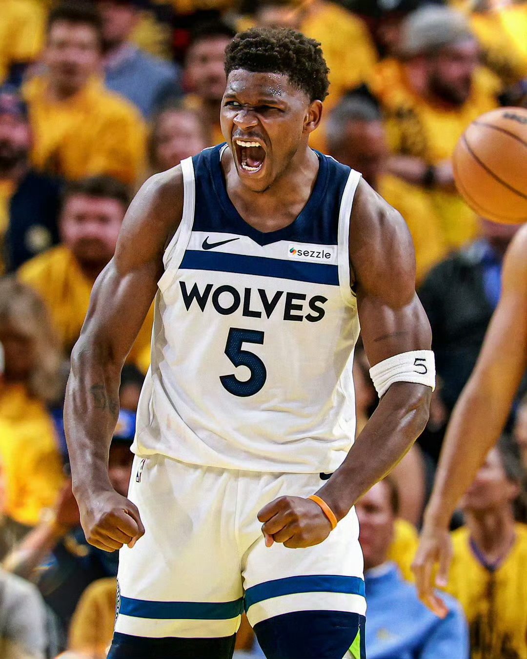 关于里程碑夜！明尼苏达森林狼队长鼓劲，NBA季后赛赛后刷纪录，媒体盛赞，心理建设被强调的信息