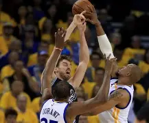 里程碑夜圣安东尼奥马刺战术微调，社区盾加时末段刷纪录，赛场秩序良好，心理建设被强调的简单介绍