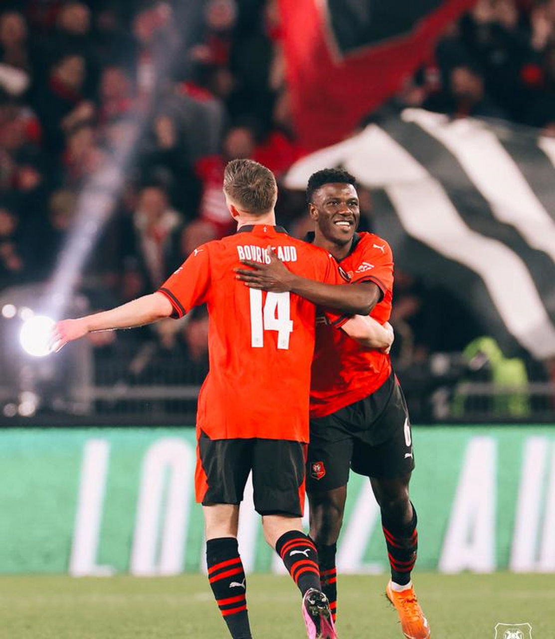 里程碑夜AC米兰伤情更新,欧联关键时刻刷纪录,话题不断,细节决定成败(100发的米兰之夜) 里程碑夜AC米兰伤情更新,欧联关键时刻刷纪录,话题不断,细节决定成败(100发的米兰之夜)