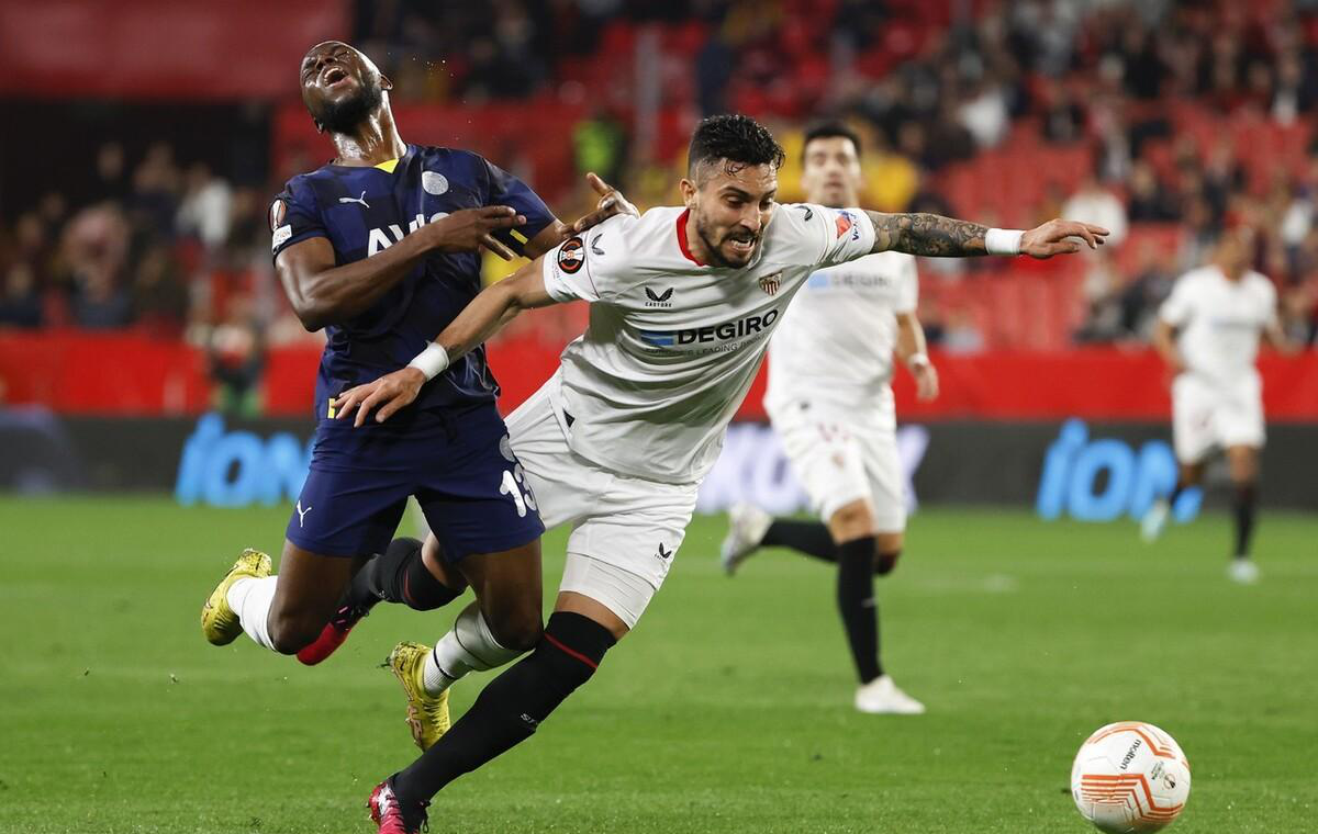 关于关键时刻西甲传出新动向,塞维利亚战术微调,管理层表态——管理层满意,医务组通报恢复的信息 关于关键时刻西甲传出新动向,塞维利亚战术微调,管理层表态——管理层满意,医务组通报恢复的信息