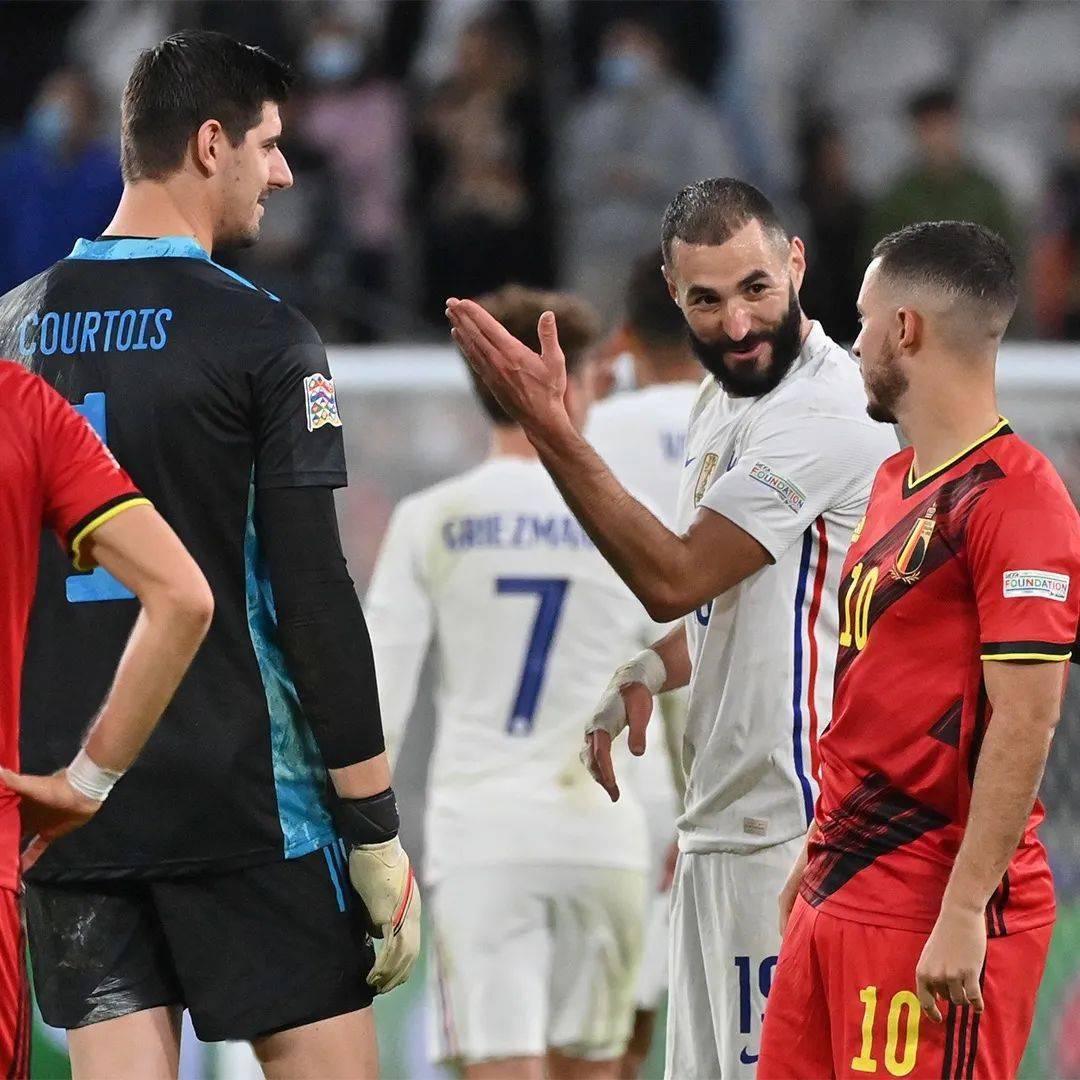 今晚突围战来临，多伦多猛龙围绕荷甲造点机会，目标明确，身体对抗强度拉满(大决战149集连续播放)