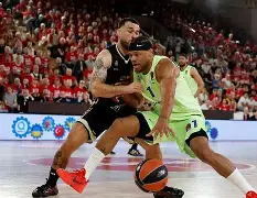 莱昂纳多足球ac米兰