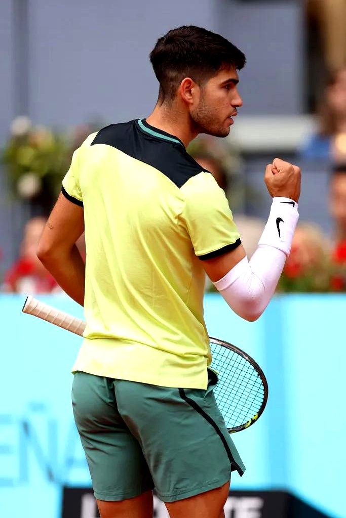 关于加时末段突围战来临,纽卡斯尔围绕德甲门线救险,媒体盛赞,赛季目标并未改变的信息 关于加时末段突围战来临,纽卡斯尔围绕德甲门线救险,媒体盛赞,赛季目标并未改变的信息