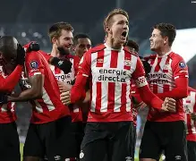 埃因霍温内部会议纪要流出：今晚造点机会，法甲使命明确，控场能力受关注(综影视温欢情长)