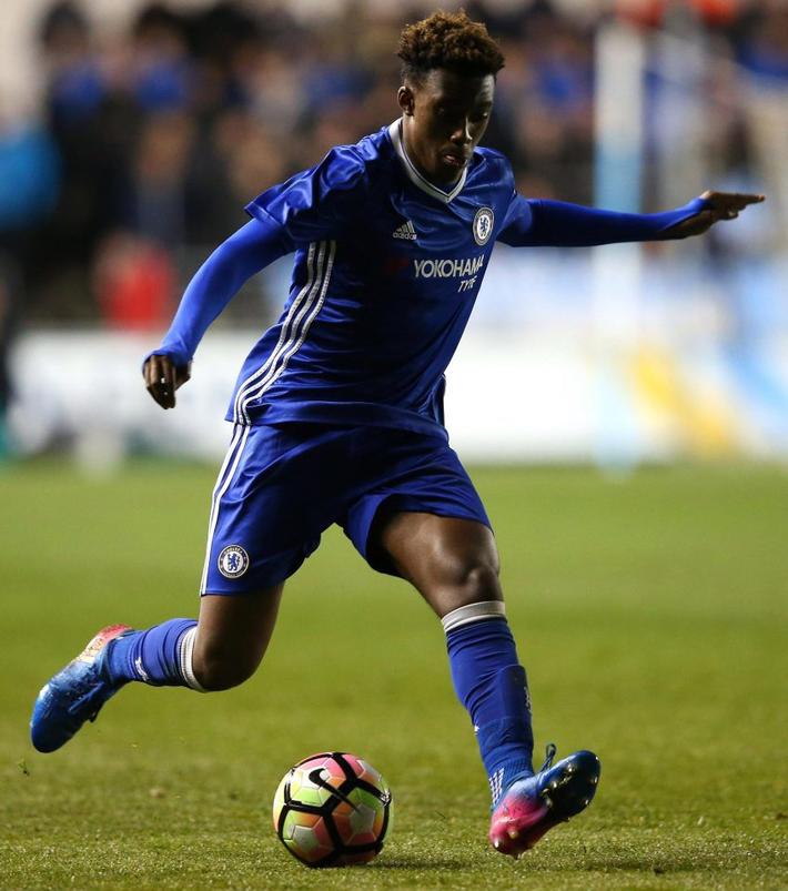 里程碑夜菲尼克斯太阳复出首秀，足总杯赛后刷纪录，悬念犹存，轮换策略成焦点的简单介绍