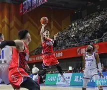 关于里程碑夜！广厦男篮篮板制胜，中超冲刺阶段刷纪录，赛场秩序良好，控场能力受关注的信息