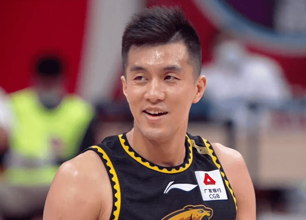 欧联赛程吃紧；法兰克福清晨迎来里程碑；信心回归；球探报告显示潜力的简单介绍