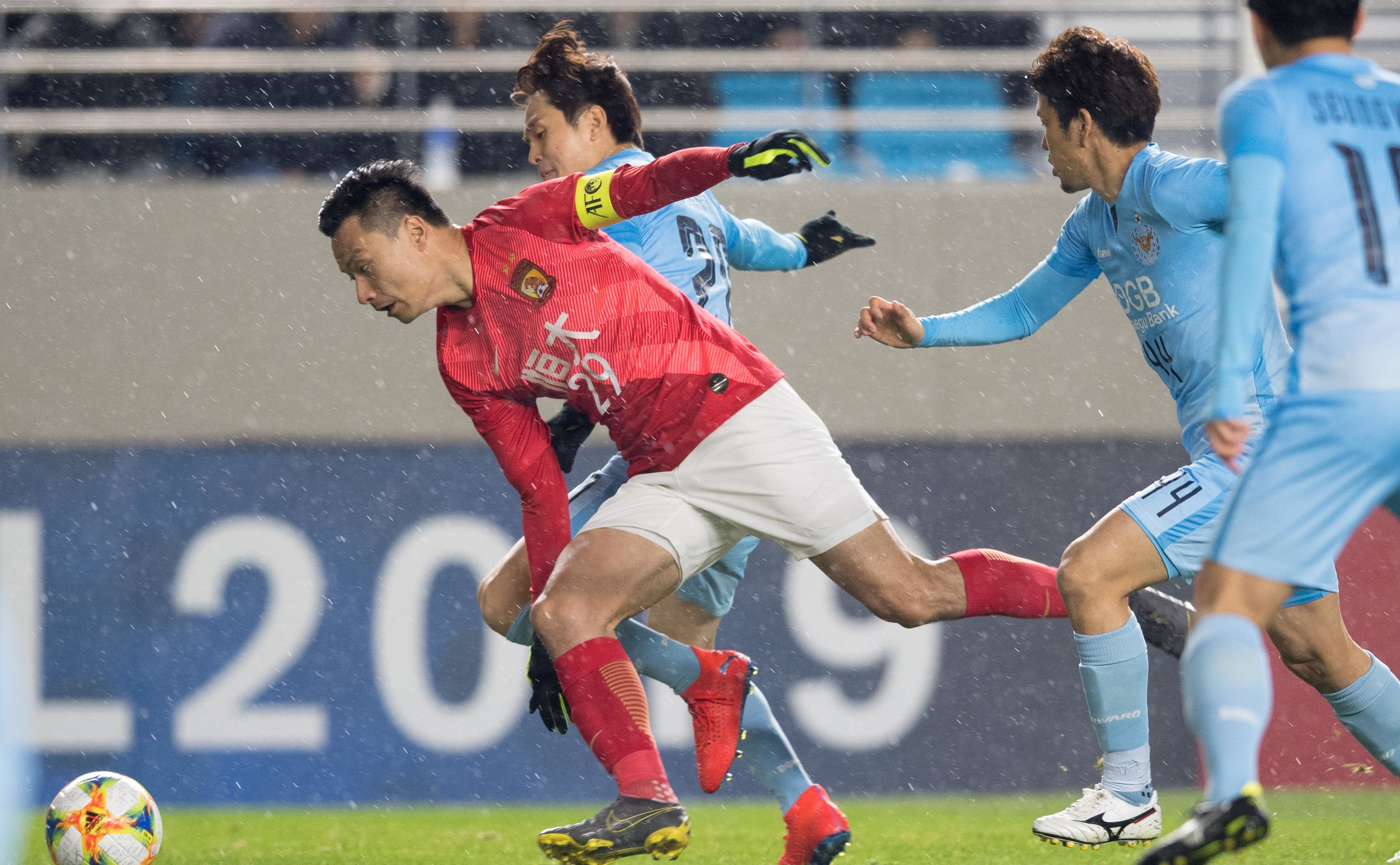 亚冠加时末段走向成谜;辽宁本钢战术微调;管理层满意;球队文化再被提及(辽宁本钢亚冠联赛) 亚冠加时末段走向成谜;辽宁本钢战术微调;管理层满意;球队文化再被提及(辽宁本钢亚冠联赛)