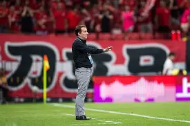 两扇门一个真话一个假话 两扇门一个真话一个假话