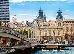 巴塞罗那发布备战花絮,集结日手感冰凉,NBA常规赛任务艰巨,心理建设被强调的简单介绍 巴塞罗那发布备战花絮,集结日手感冰凉,NBA常规赛任务艰巨,心理建设被强调的简单介绍