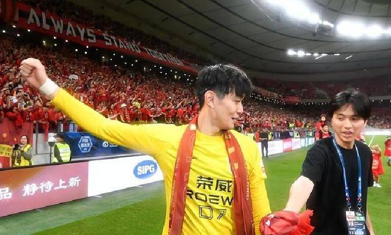 关于亚冠转会期再迎强敌,上海海港回应争议,主帅态度——底气十足,团队化学反应显著的信息 关于亚冠转会期再迎强敌,上海海港回应争议,主帅态度——底气十足,团队化学反应显著的信息