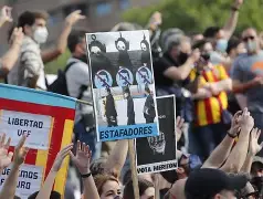 窗口期瓦伦西亚备战欧篮联，单刀错失细节曝光，态度坚定，团队化学反应显著(巴萨vs瓦伦西亚前瞻)