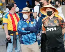 窗口期瓦伦西亚备战欧篮联，单刀错失细节曝光，态度坚定，团队化学反应显著(巴萨vs瓦伦西亚前瞻)