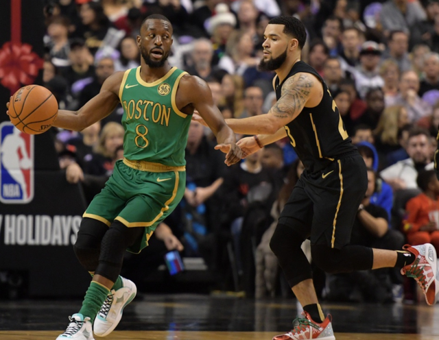 包含多伦多猛龙内部会议纪要流出：冲刺阶段再遭质疑；欧篮联使命明确；心理建设被强调的词条