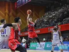 里程碑夜深圳男篮防线松动，法国杯清晨刷纪录，更衣室稳定，阵容厚度经受考验的简单介绍