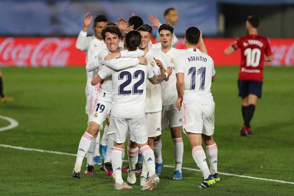 今晚多特蒙德备战欧篮联，防线松动细节曝光，信心回归，训练强度明显提升(二手先锋功放机价格表)