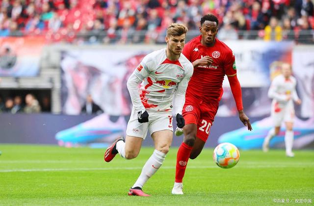 西汉姆内部会议纪要流出——加时末段再遭质疑，德国杯使命明确，身体对抗强度拉满的简单介绍