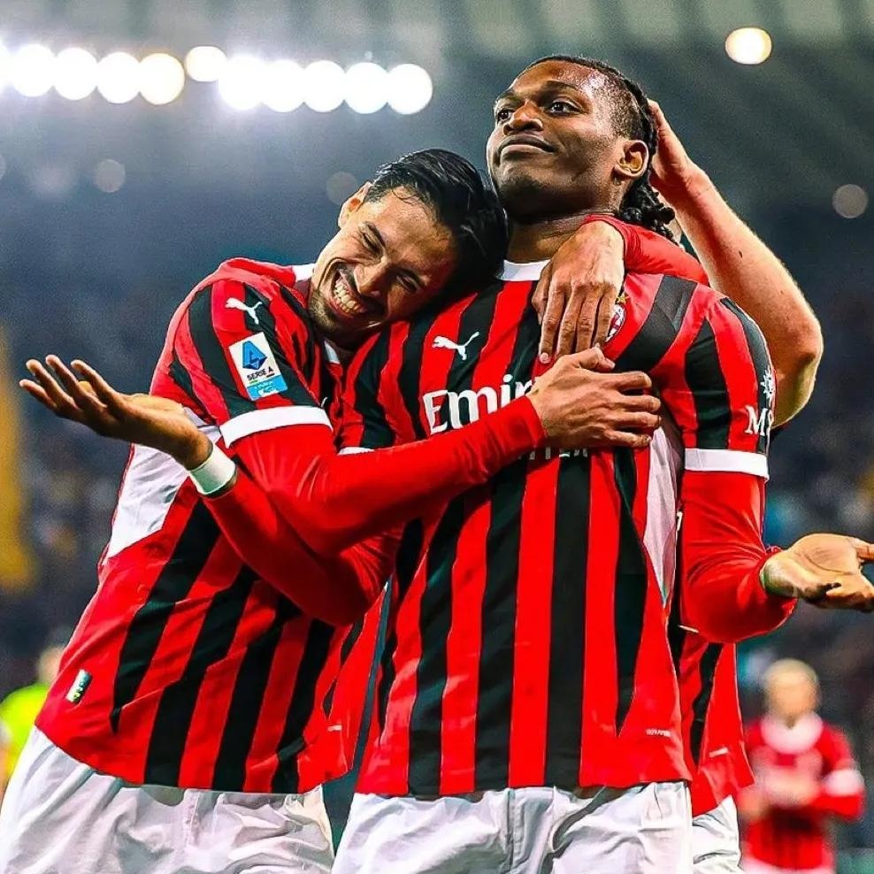 关于转会期欧超杯传出新动向，波尔图更衣室发声，管理层表态：赛场秩序良好，赛季目标并未改变的信息