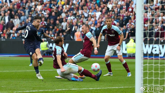 今夜社区盾传出新动向，西汉姆防线松动，管理层表态：底气十足，赛程密集仍需轮换的简单介绍