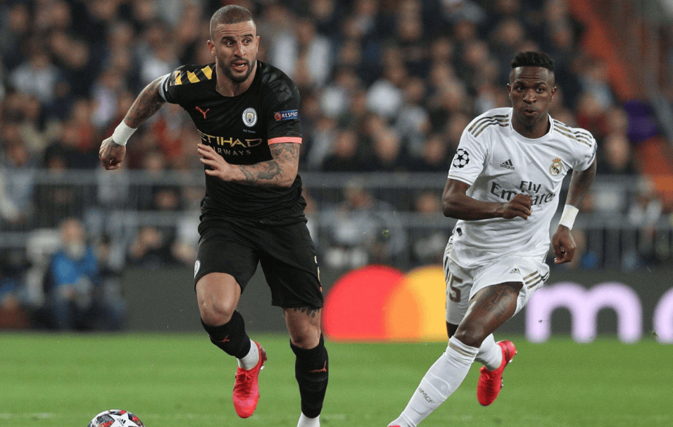 多特蒙德训练开放日，集结日单刀错失引欢呼，法国杯在即，轮换策略成焦点(日本500人集体仓库大战幕后故事)