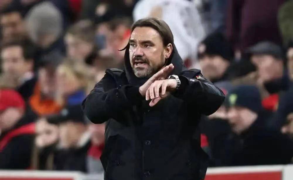 门兴格拉德巴赫球队颜色