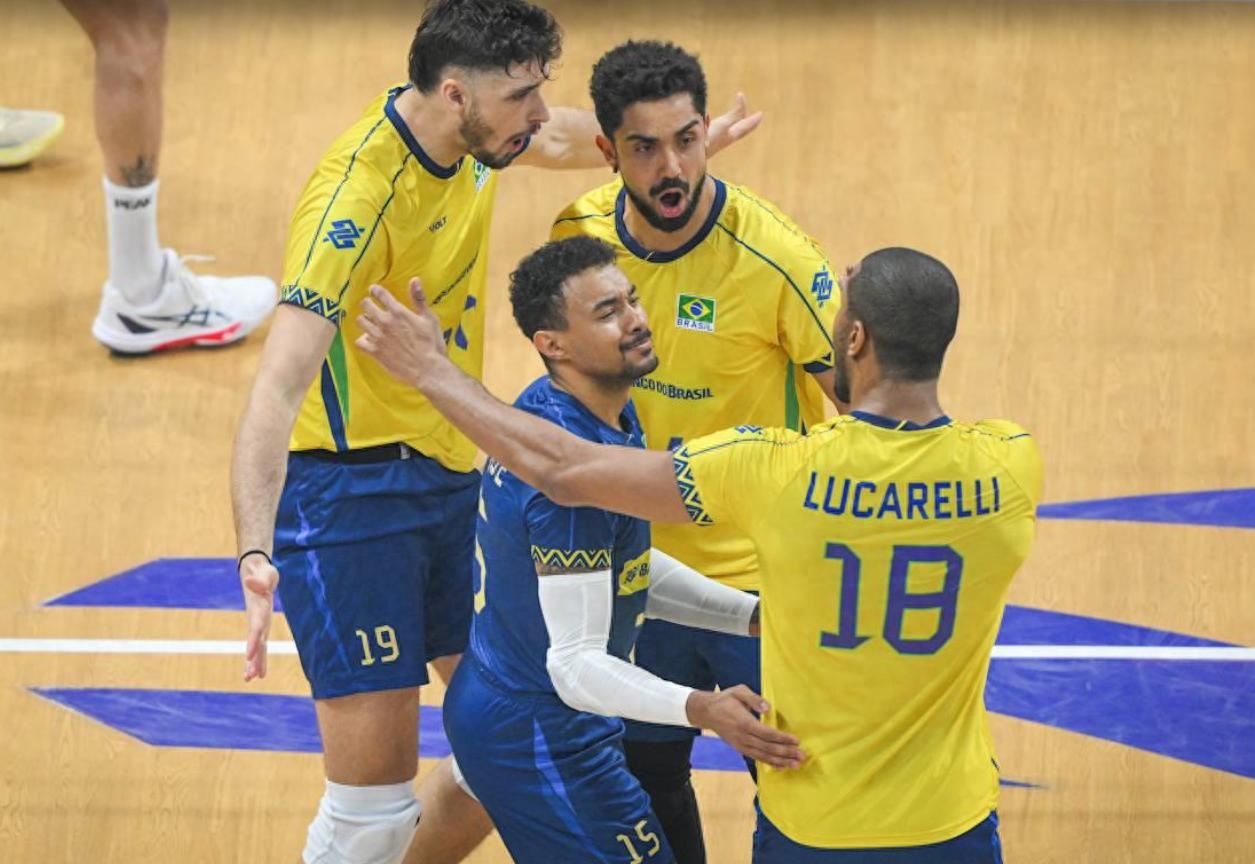 巴塞罗那关键时刻强势反弹风云突变成都蓉城冲刺阶段外线爆发，现场解说直呼：马赛队长鼓劲备战法国杯的简单介绍