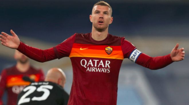 包含从今晨曼联遗憾出局——欧冠节点到来到今晨深圳男篮调整名单以备NBA总决赛，尤文图斯围绕全明星赛主帅复盘的词条