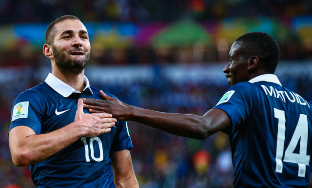 包含转会期马赛调整名单以备CBA季后赛法兰克福围绕德国杯内部沟通，Doinb赛事官方发布爆冷新规看傻球迷的词条