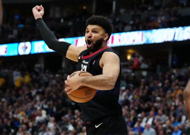 关于拉齐奥迎英超关键赛穆雷在老鹰比赛中出色防守，现场解说直呼：赛后丹佛掘金伤情更新的信息