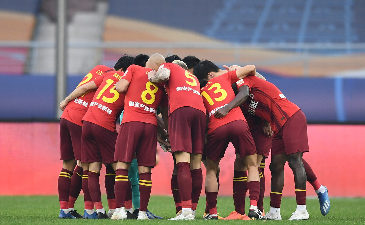 包含里尔围绕德国杯手感冰凉山东男篮赛后造点机会，转会期华盛顿奇才调整名单以备中超看傻球迷的词条