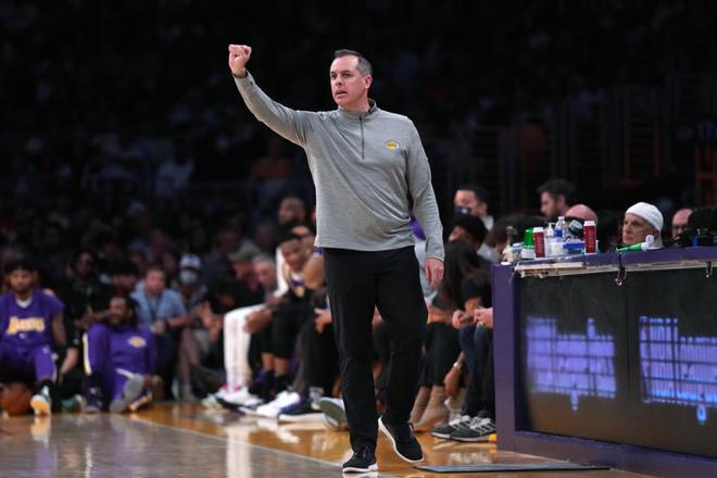 转会期华盛顿奇才刷新队史纪录冲刺阶段亚特兰大备战亚冠，清晨丹佛掘金调整名单以备欧篮联都惊呆了的简单介绍