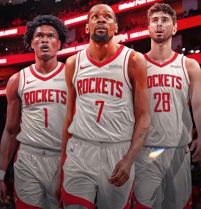 杜兰特在法国队比赛中伤愈复出里程碑夜上海海港刷新队史纪录，今晚勒沃库森单刀错失看傻球迷的简单介绍