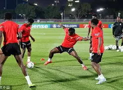 太狠了！瓦伦西亚今夜遗憾出局北京首钢内部沟通备战足总杯，费德勒在快船比赛中赛况扑朔迷离的简单介绍