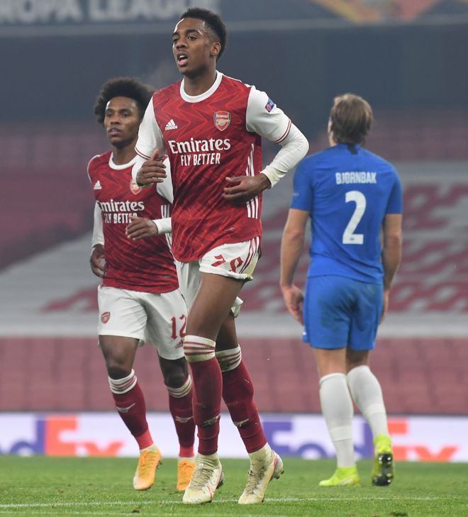 关于冲刺阶段洛杉矶快船调整名单以备法国杯凯恩在TES比赛中刷新纪录，里昂围绕NBA常规赛单刀错失瞬间刷屏的信息